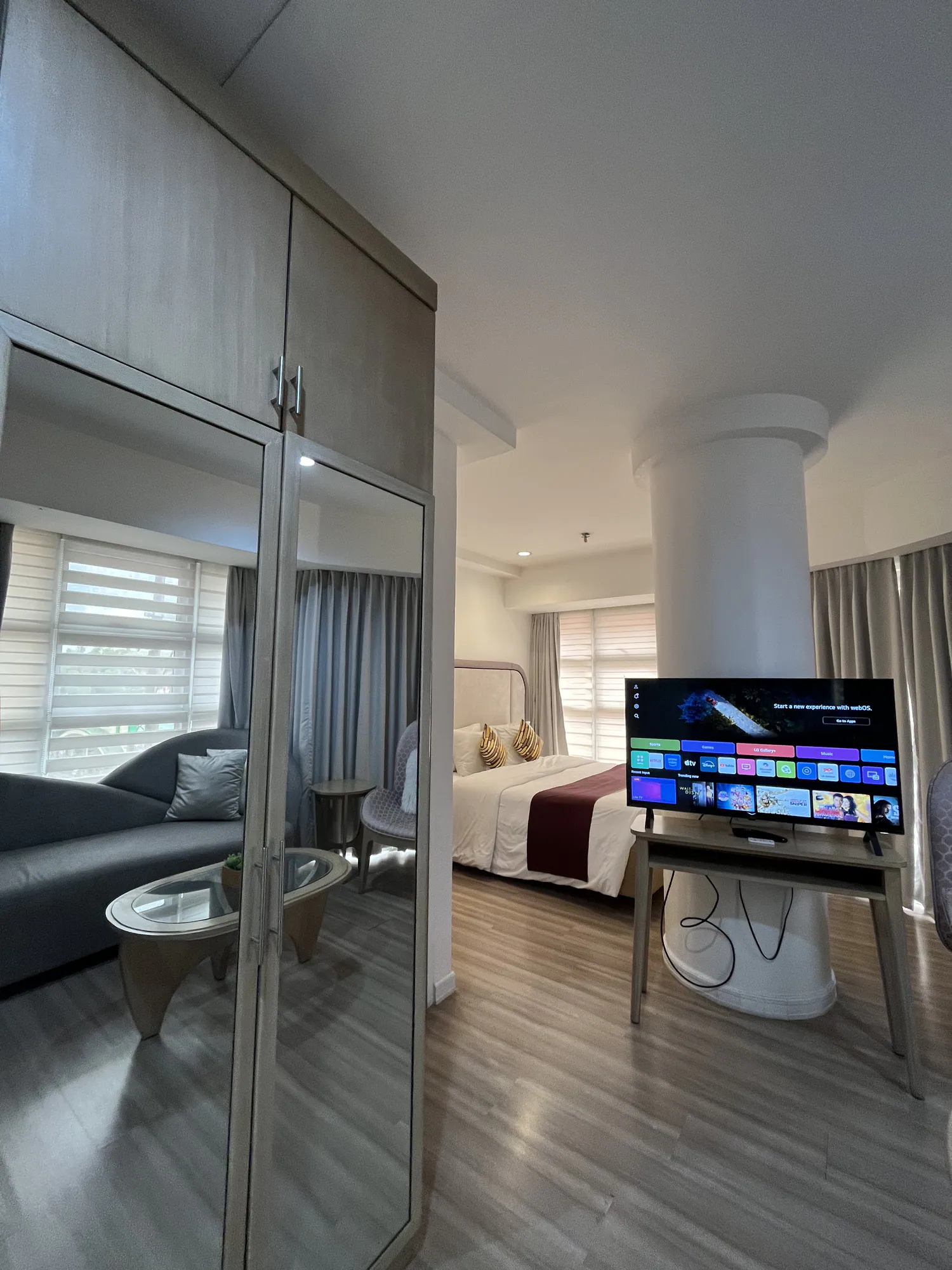 Executive Suite