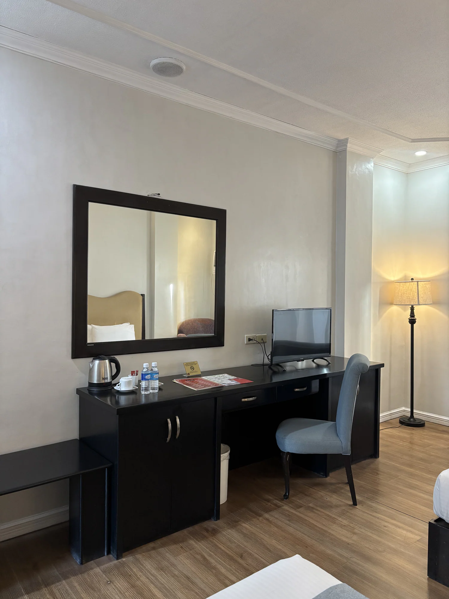 Junior Suite (Old) - Twin