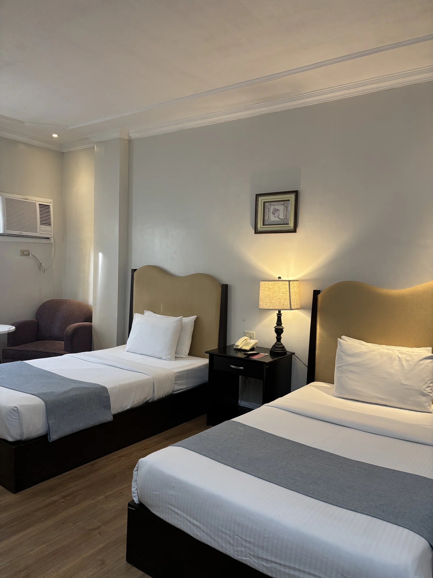 Junior Suite (Old) - Twin